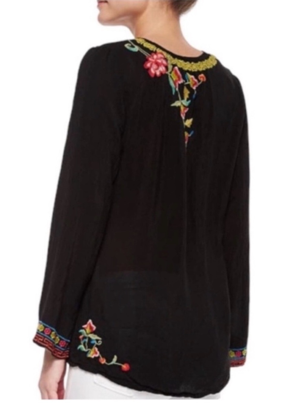 Johnny Was Suko Tunic Top Black Embroidered V-Neck Size Petite M - Picture 4 of 15